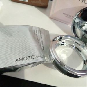Amore pacific color control cushion spf50 case and refill